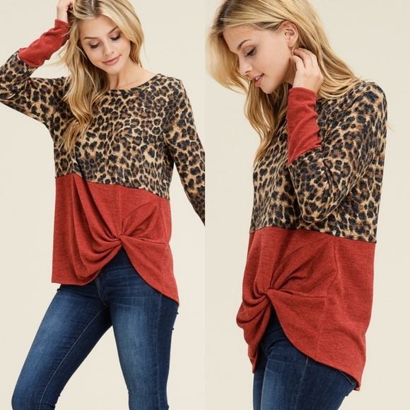 Tops - LAST 1! Cheetah/leopard color block side knot top